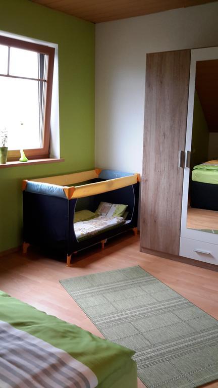 Ferienwohnung Am Korretsberg Kruft Екстер'єр фото